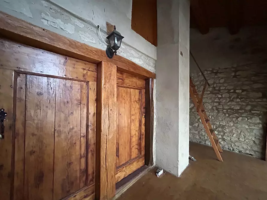 Immagine 10 di Terreno edificabile in vendita  a Vittorio Veneto