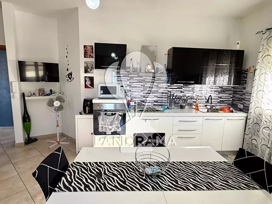 Immagine 8 di Casa trifamiliare in vendita  in Via Vittorio Emanuele Orlando, 2 a Balestrate