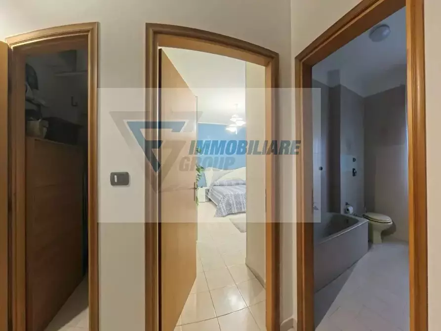 Immagine 15 di Casa trifamiliare in vendita  in Viale Santa Panagia a Siracusa