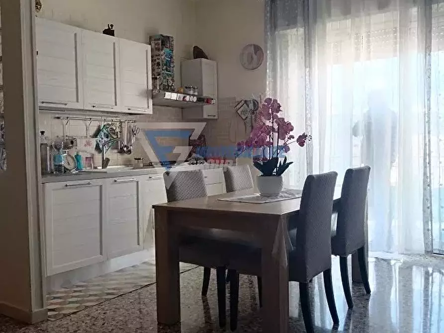 Immagine 3 di Casa trifamiliare in vendita  in Viale Tica a Siracusa