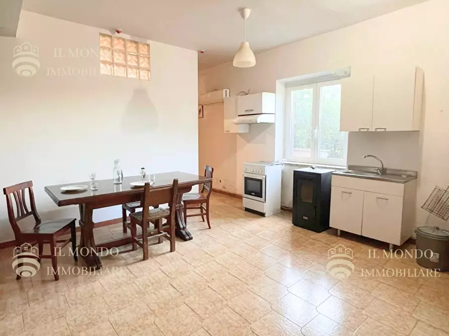 Immagine 1 di Casa trifamiliare in affitto  in Strada di Colle Pedeschiavo a Palombara Sabina