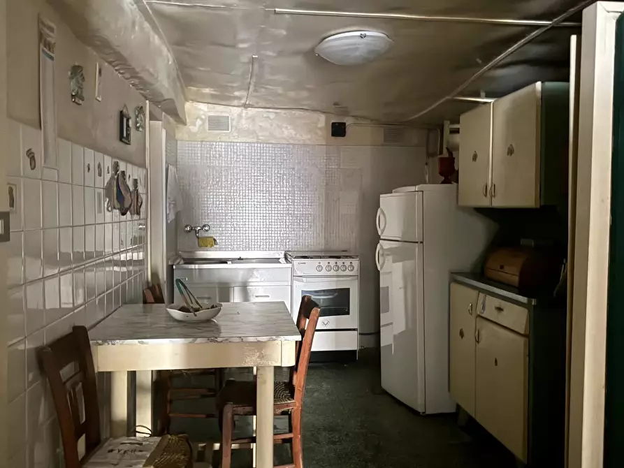 Immagine 7 di Casa trifamiliare in vendita  in Via Biagio Miraglia, 8 a Cosenza