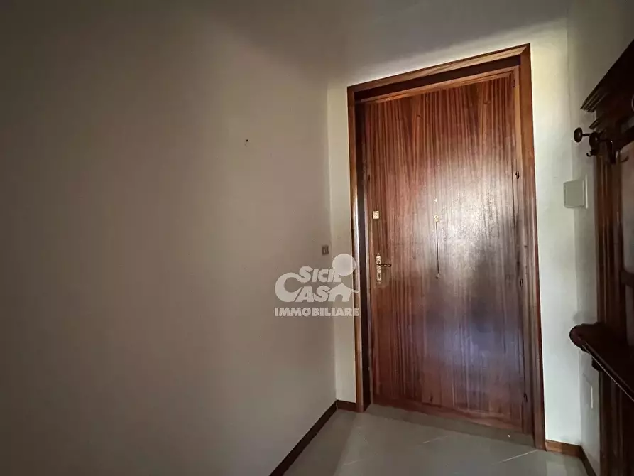 Immagine 4 di Casa trifamiliare in vendita  a Marsala