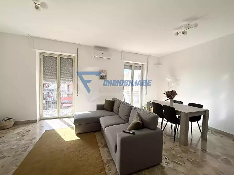 Immagine 2 di Casa trifamiliare in vendita  in Viale Teracati a Siracusa