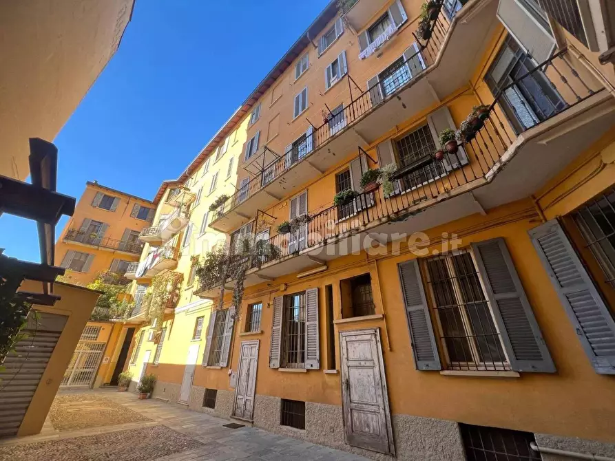 Immagine 24 di Casa trifamiliare in vendita  in Via Paolo Lomazzo, 55 a Milano