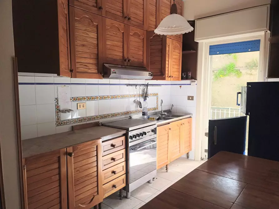 Immagine 8 di Casa trifamiliare in vendita  in Vico Biferno, 15 a Messina