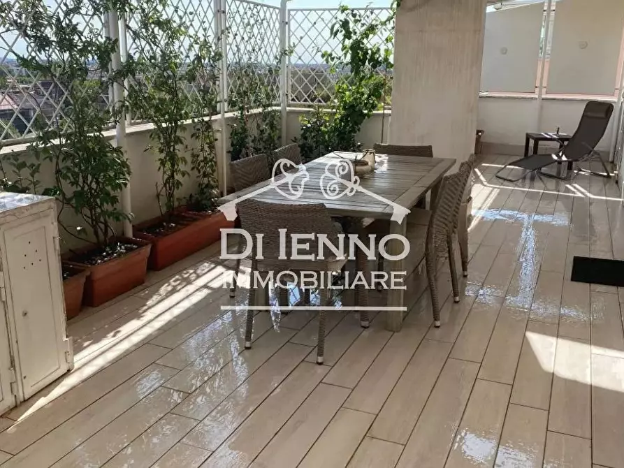 Immagine 2 di Casa trifamiliare in affitto  in Via Leopoldo Ruspoli a Roma