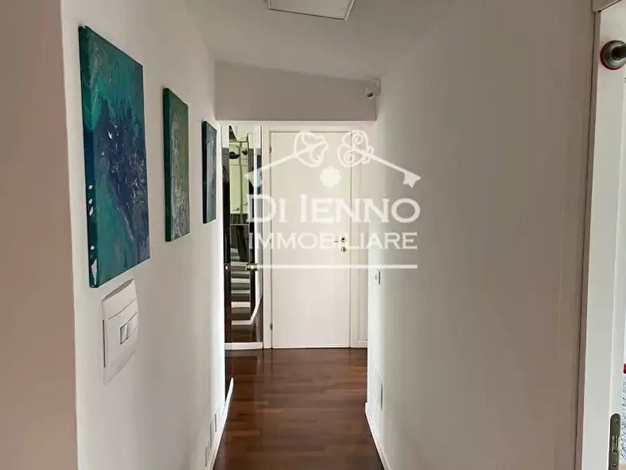 Immagine 7 di Casa trifamiliare in affitto  a Roma