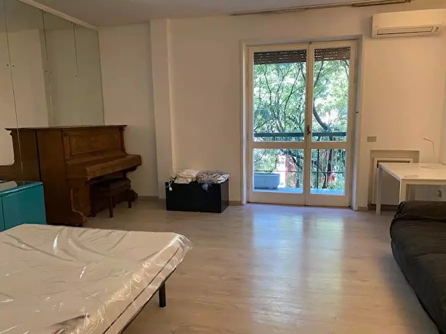 Immagine 13 di Casa trifamiliare in affitto  in Via Teodosio, 70 a Milano