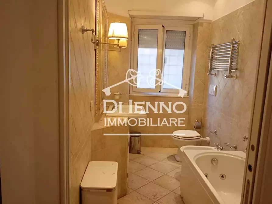 Immagine 16 di Casa trifamiliare in affitto  in Piazza Nostra Signora di Guadalupe a Roma