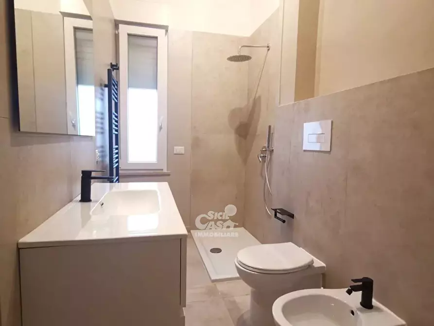 Immagine 12 di Casa trifamiliare in affitto  a Marsala
