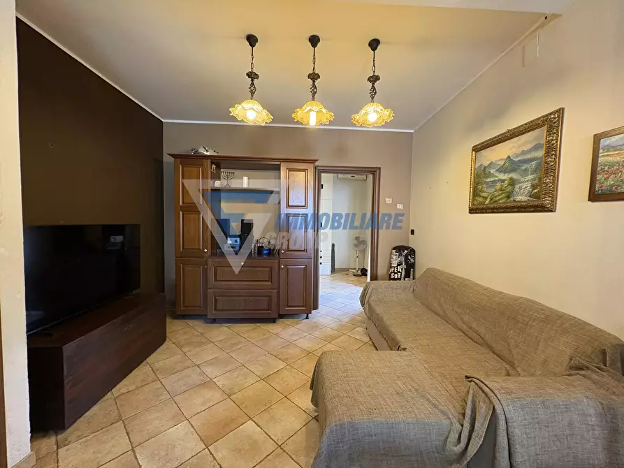 Immagine 2 di Casa trifamiliare in vendita  in Viale Tica a Siracusa