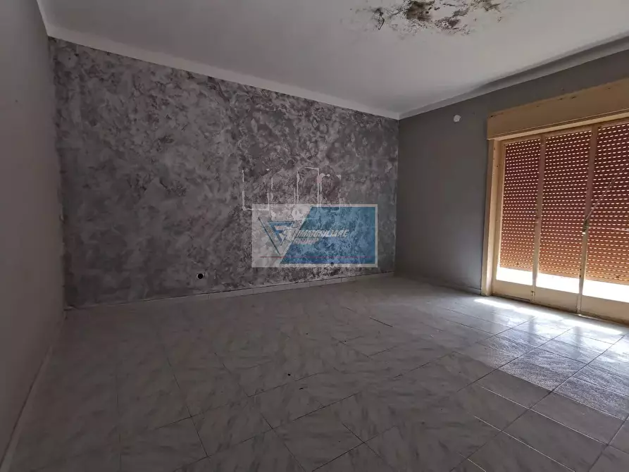 Immagine 22 di Casa trifamiliare in vendita  a Buccheri