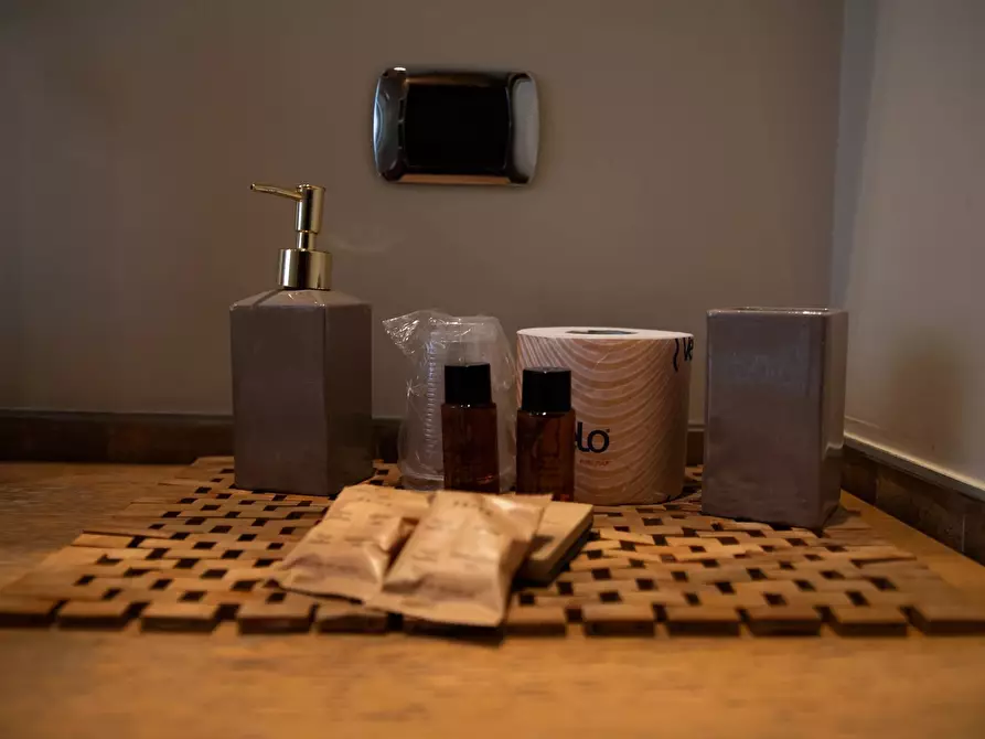 Immagine 22 di Casa trifamiliare in vendita  in Vico XX Vittorio Emanuele.19 a Bari