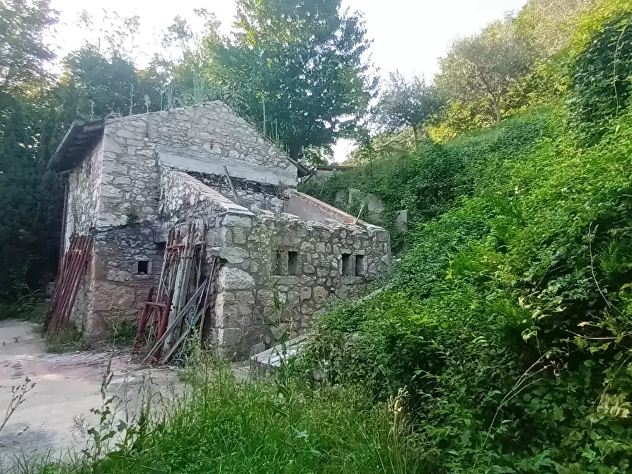 Immagine 5 di Terreno edificabile in vendita  a Sarmede