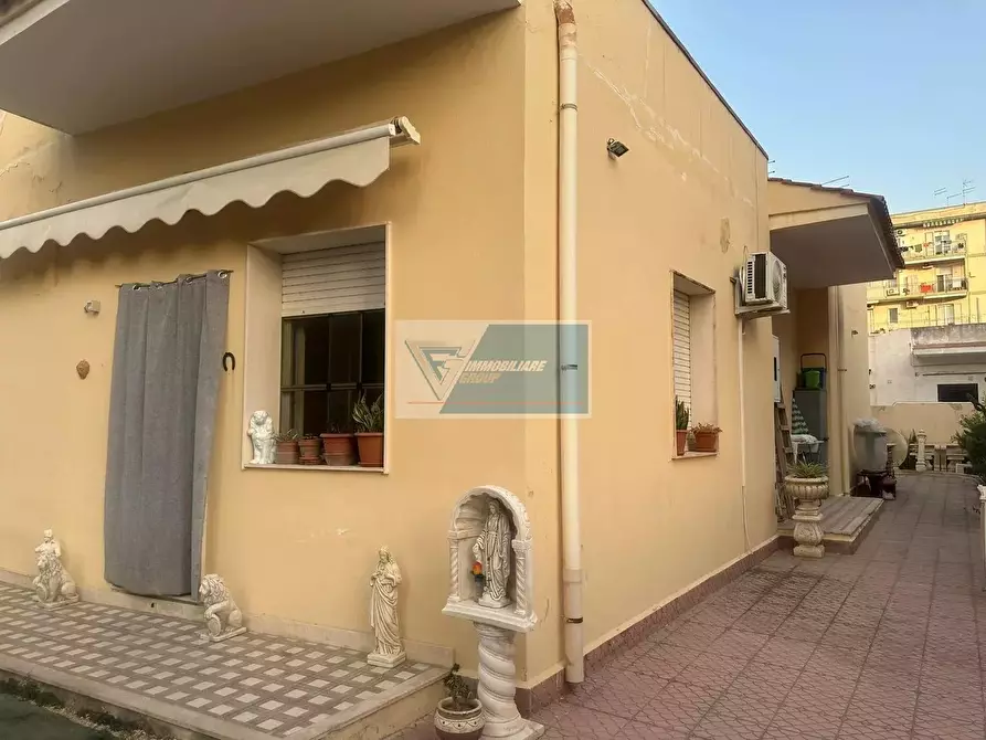 Immagine 5 di Casa trifamiliare in vendita  a Siracusa