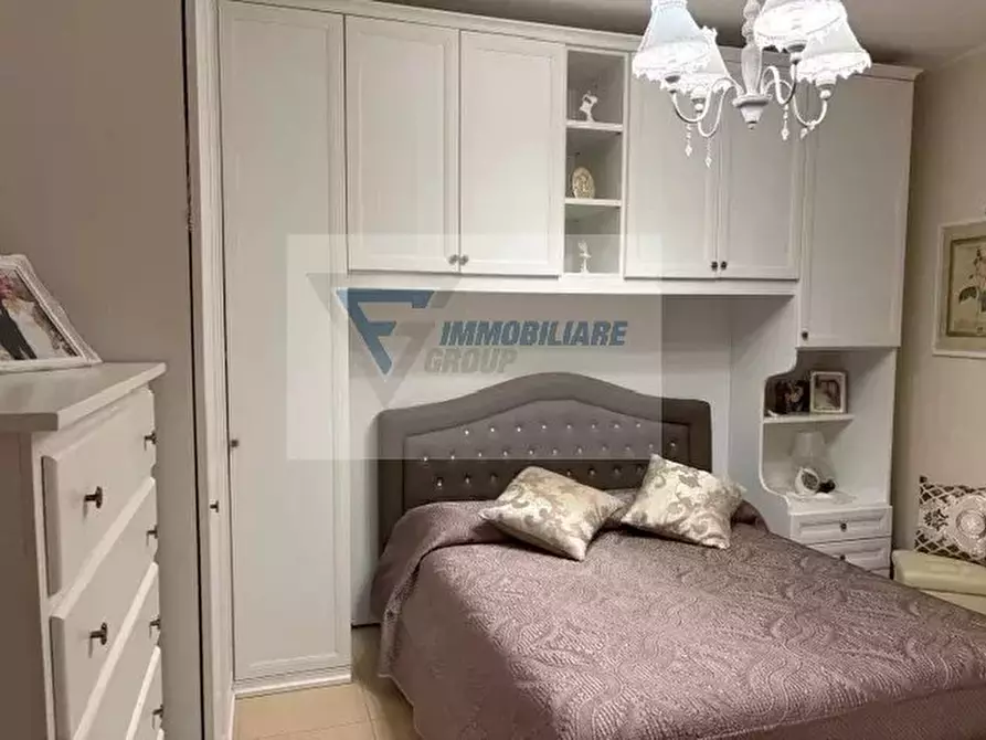 Immagine 33 di Casa trifamiliare in vendita  in Via Brancati a Buccheri