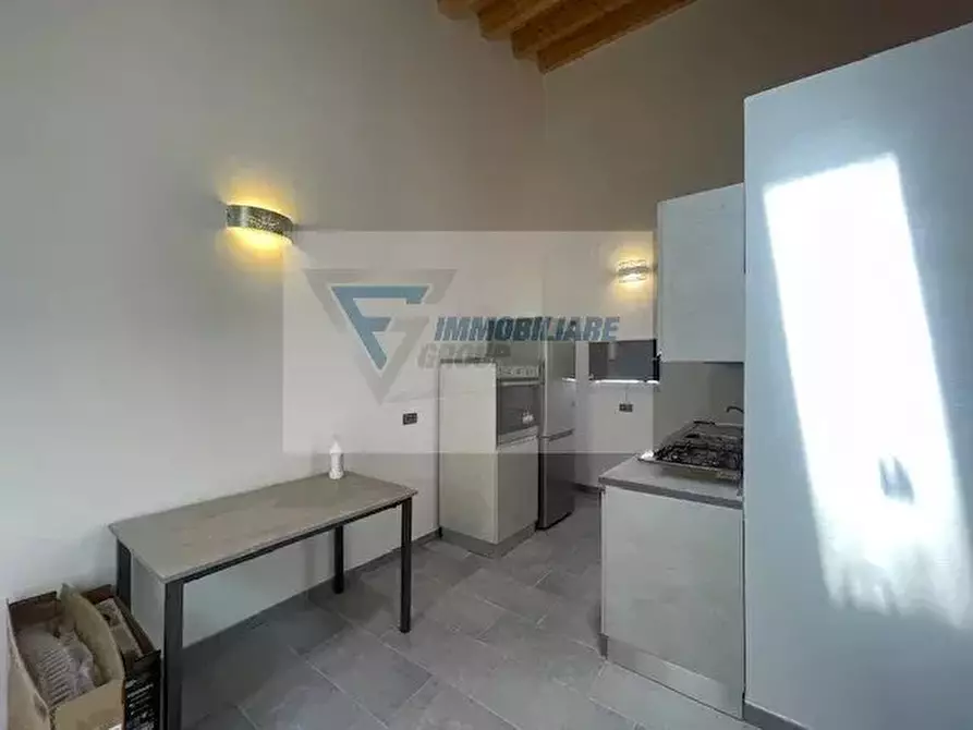Immagine 4 di Monolocale in affitto  in Via Leone a Siracusa