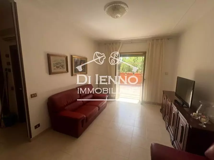 Immagine 6 di Casa trifamiliare in vendita  in Via Terranuova Bracciolini a Roma