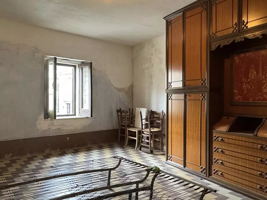 Immagine 13 di Casa trifamiliare in vendita  in Via della Repubblica, 26 a Santo Stefano Di Rogliano
