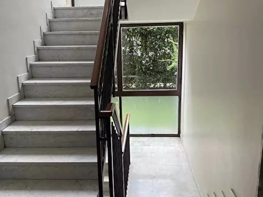 Immagine 39 di Casa trifamiliare in affitto  in VIA RONCHI a Milano