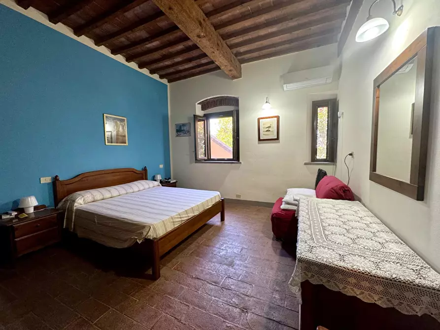 Immagine 11 di Casa trifamiliare in vendita  in via Aurelia Sud, 55. a San Vincenzo