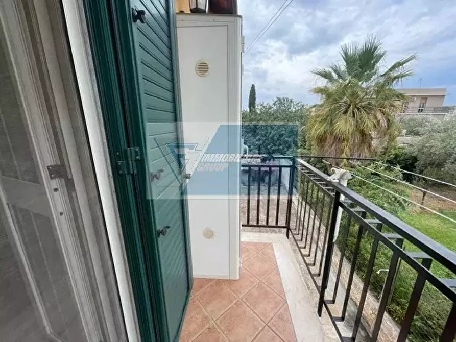 Immagine 23 di Casa trifamiliare in vendita  in Via Brancati a Buccheri