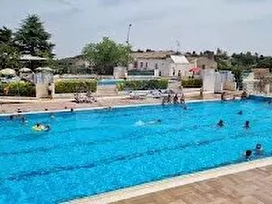 Immagine 3 di Casa trifamiliare in vendita  in Contrada Piano Milo a Noto