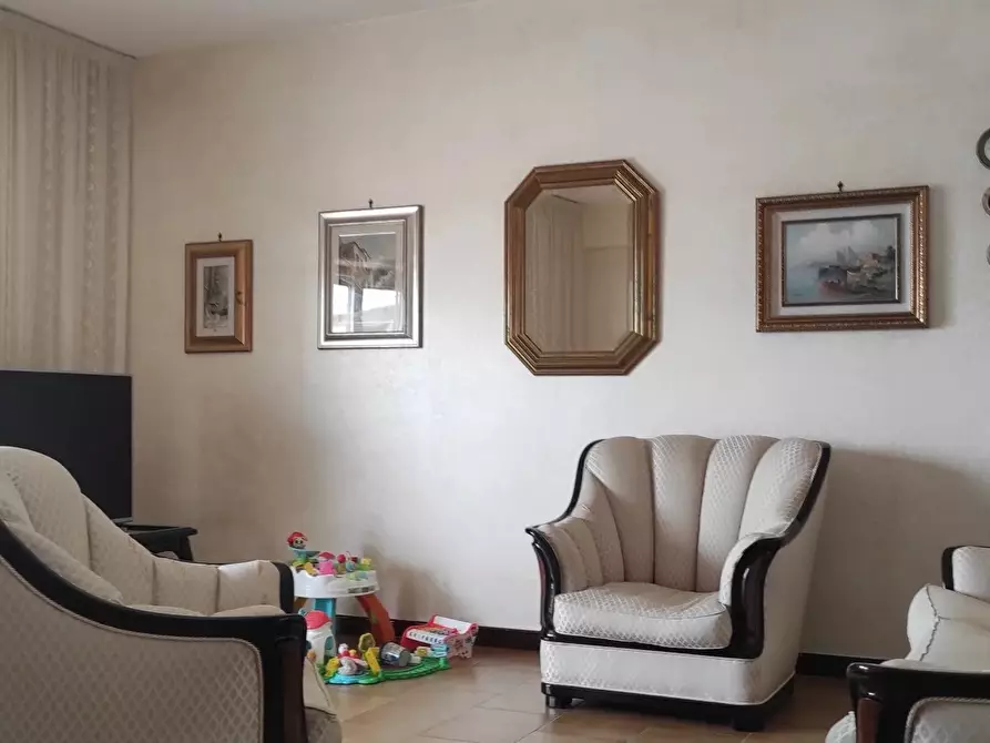 Immagine 18 di Casa trifamiliare in vendita  a Messina