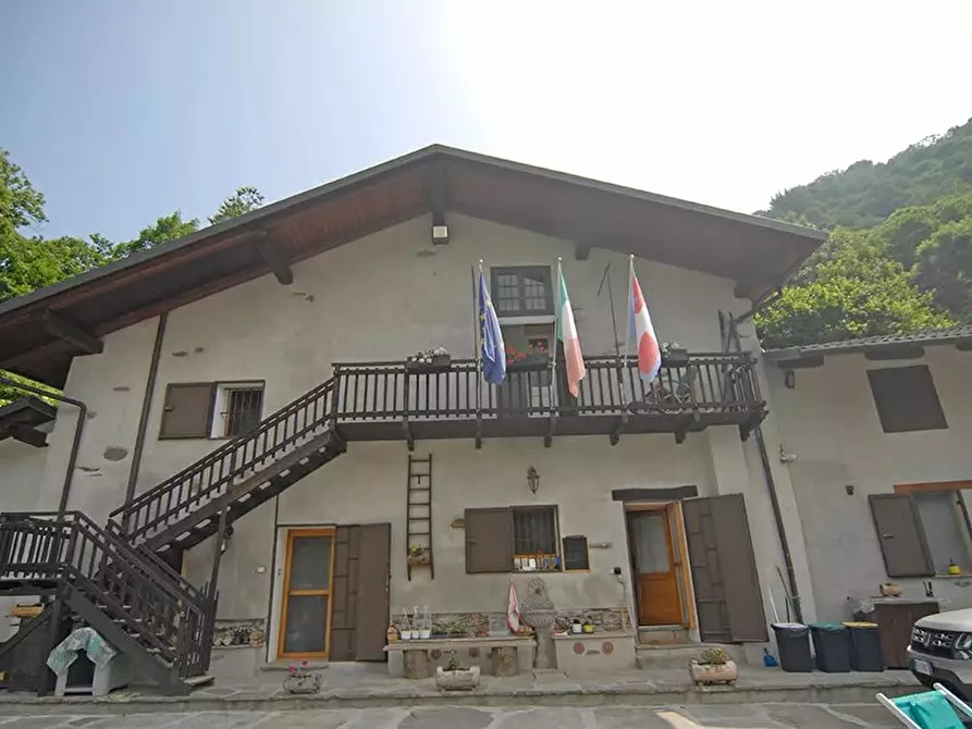 Immagine 23 di Terreno edificabile in vendita  a Bellino