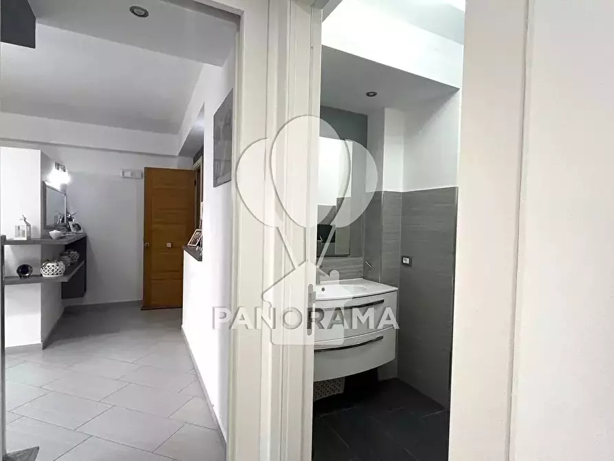 Immagine 13 di Casa trifamiliare in vendita  in Via Mazzini a Balestrate