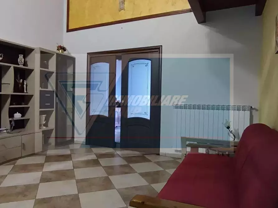 Immagine 6 di Casa trifamiliare in vendita  in Via Re Ierone II a Siracusa