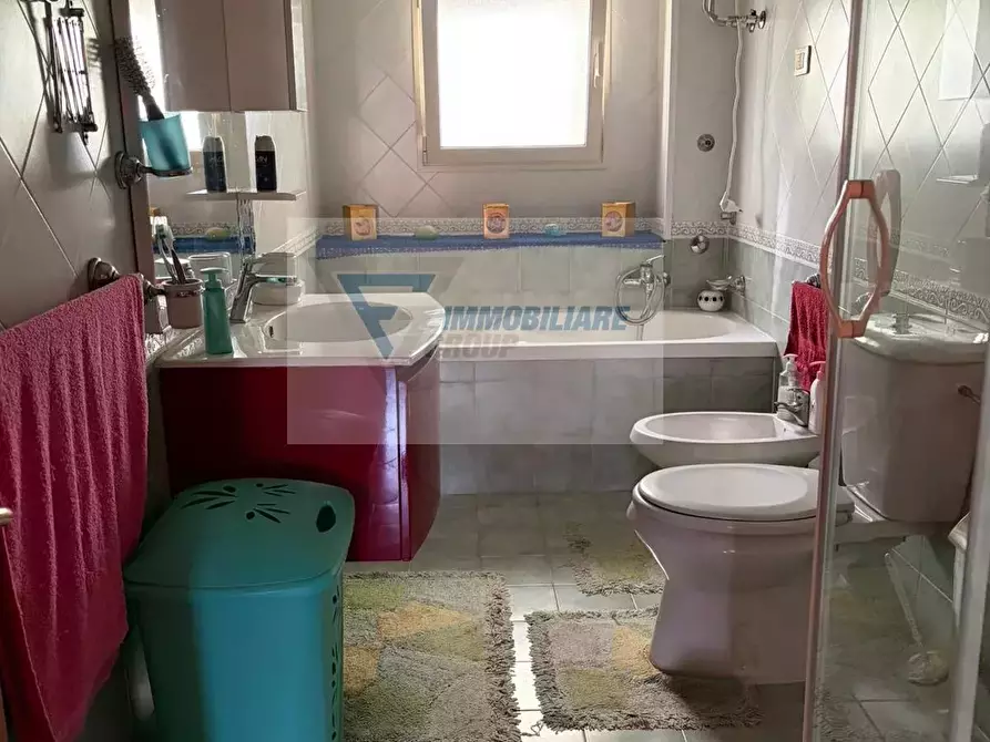 Immagine 15 di Casa trifamiliare in vendita  in Via Luigi Pirandello a Buccheri