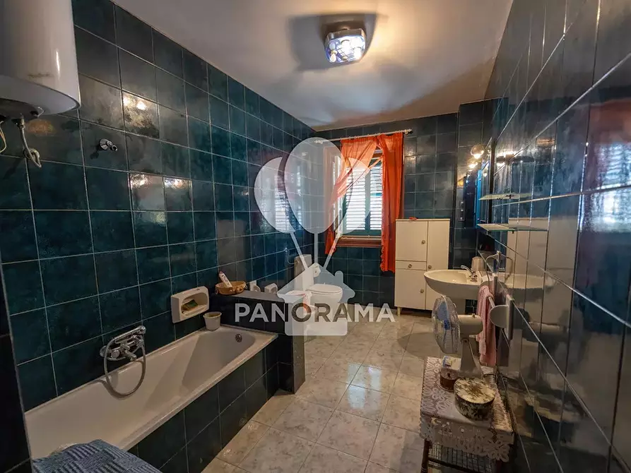 Immagine 44 di Casa trifamiliare in vendita  in via Garibaldi n 78 a Balestrate