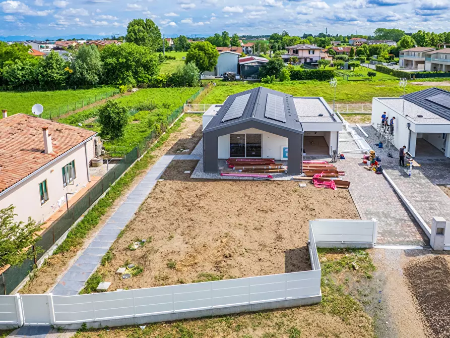 Immagine 13 di Terreno edificabile in vendita  a Albignasego