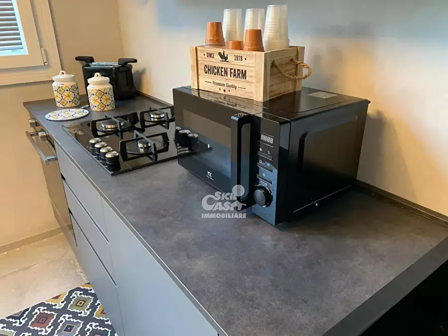 Immagine 9 di Casa trifamiliare in affitto  a Marsala