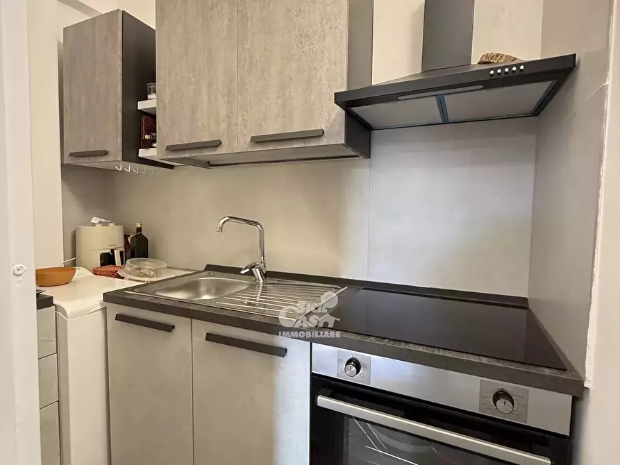 Immagine 6 di Casa trifamiliare in affitto  a Marsala