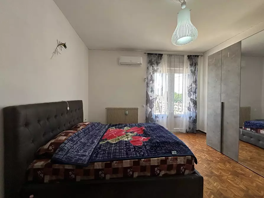 Immagine 29 di Casa trifamiliare in vendita  a Cimadolmo