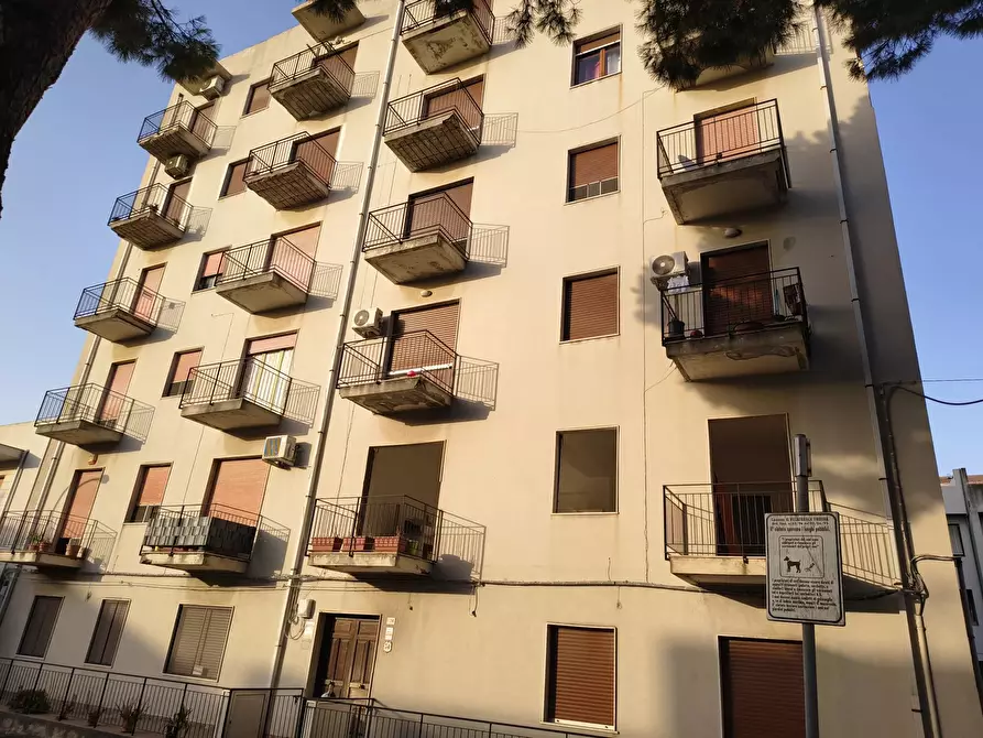 Immagine 1 di Casa trifamiliare in vendita  in Via Zizzo, 34 a Villafranca Tirrena