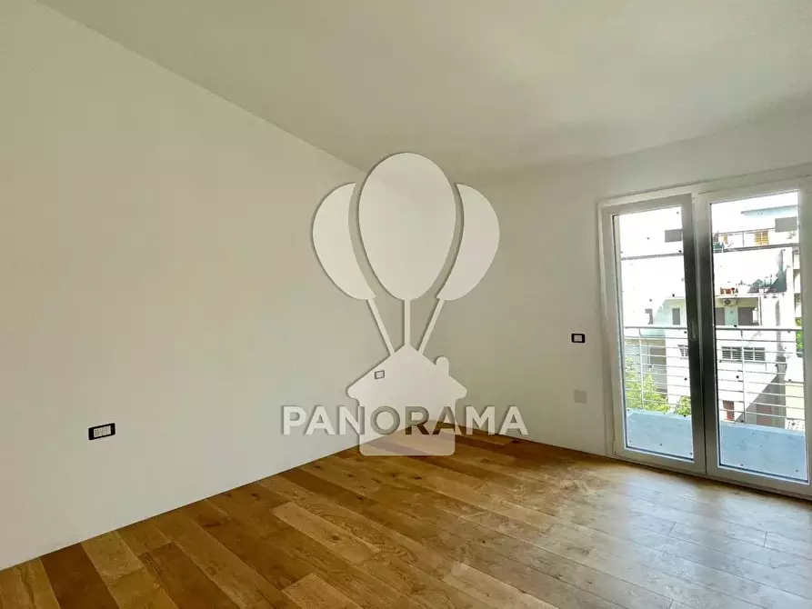 Immagine 14 di Casa trifamiliare in vendita  in via pertini a Alcamo