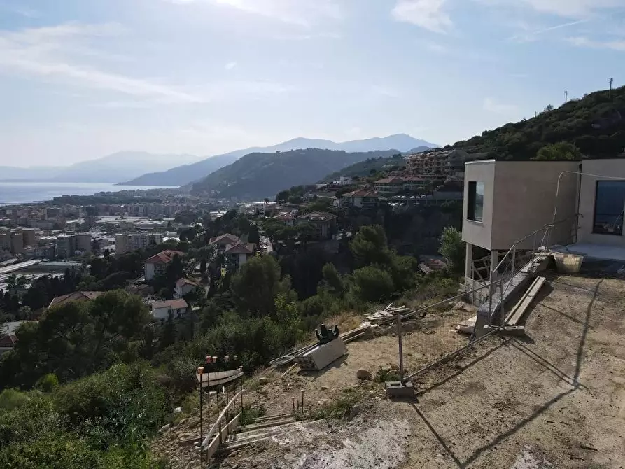 Immagine 4 di Terreno edificabile in vendita  a Bordighera