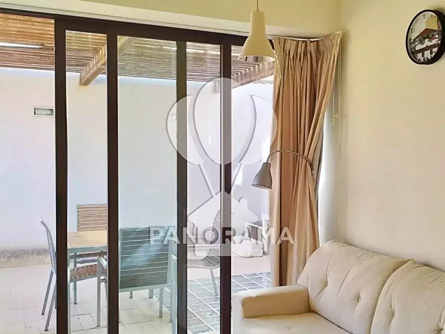 Immagine 26 di Casa trifamiliare in vendita  a Castelvetrano