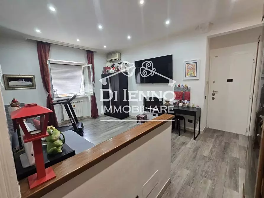 Immagine 15 di Casa trifamiliare in vendita  in Via Visconte Maggiolo a Roma