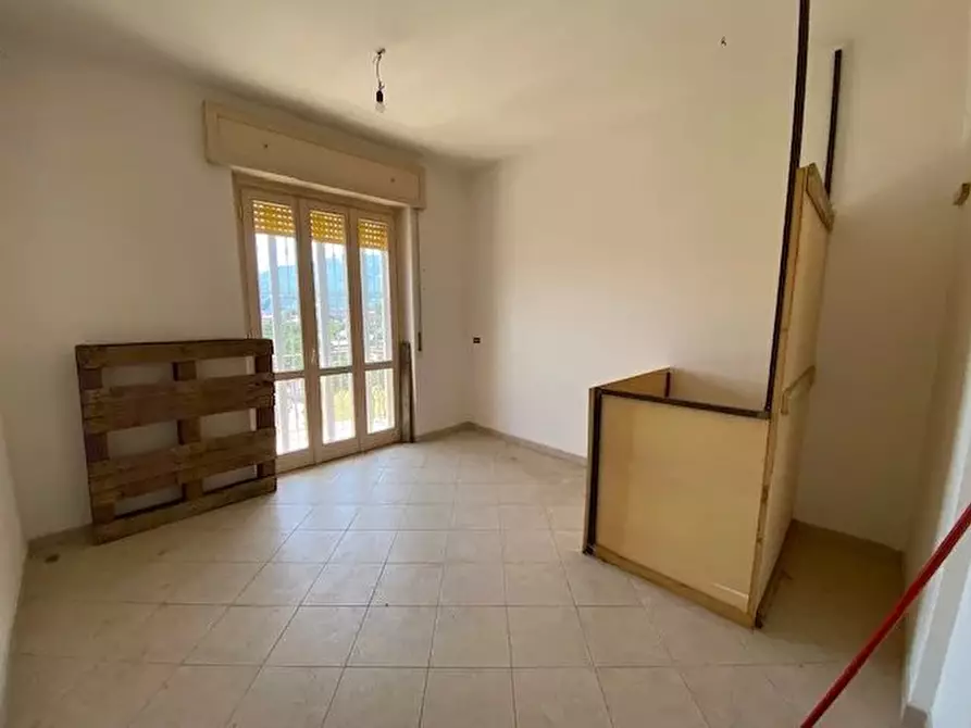 Immagine 4 di Casa trifamiliare in vendita  in Via Quarenghi a Brumano