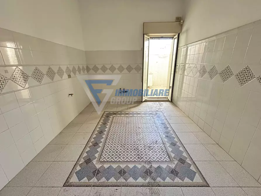 Immagine 4 di Casa trifamiliare in vendita  in Viale Zecchino a Siracusa