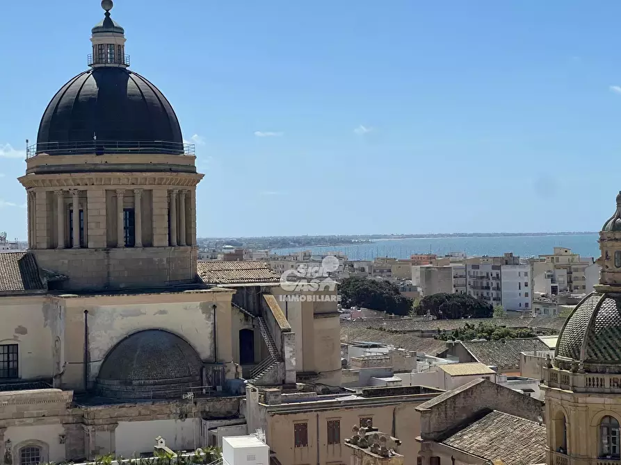 Immagine 22 di Casa trifamiliare in vendita  a Marsala