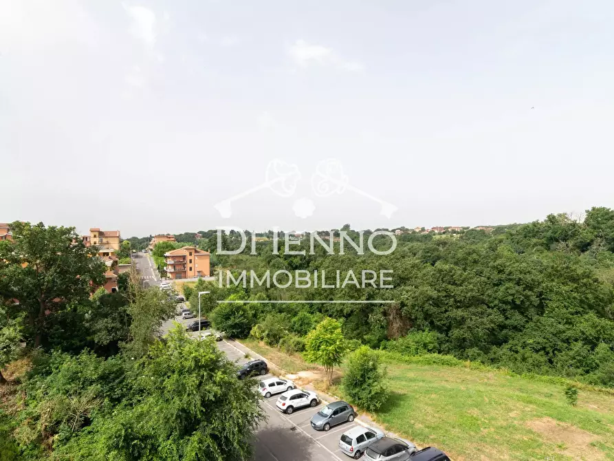 Immagine 20 di Casa trifamiliare in vendita  in Via Castenedolo a Roma