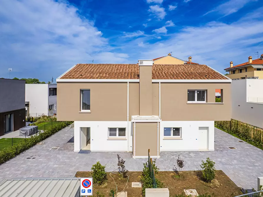 Immagine 1 di Terreno edificabile in vendita  a Albignasego