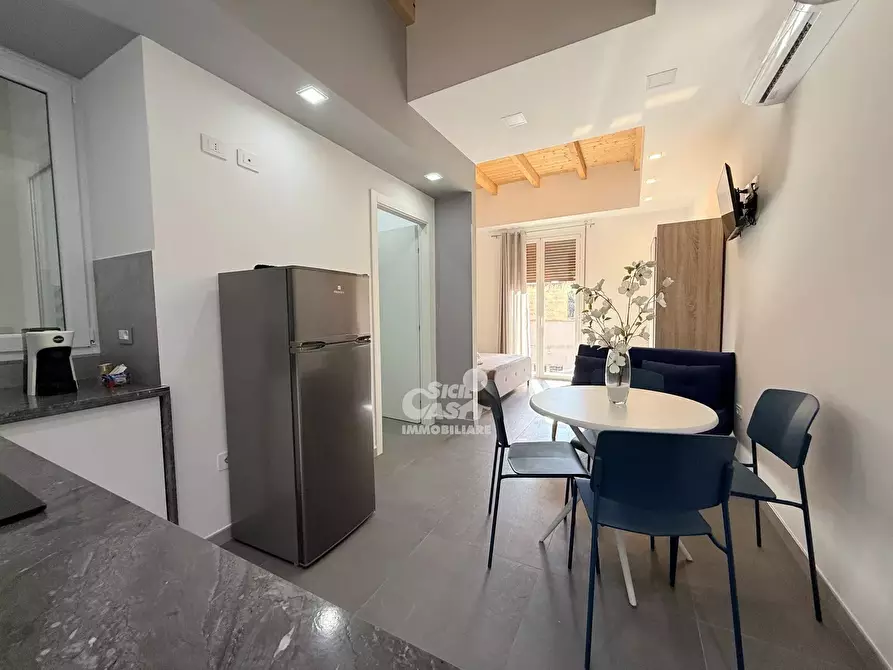 Immagine 1 di Casa trifamiliare in affitto  a Marsala