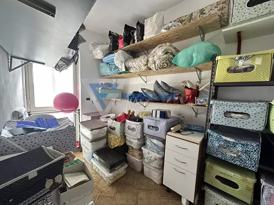 Immagine 6 di Casa trifamiliare in vendita  in Via Vincenzo Bellini a Floridia